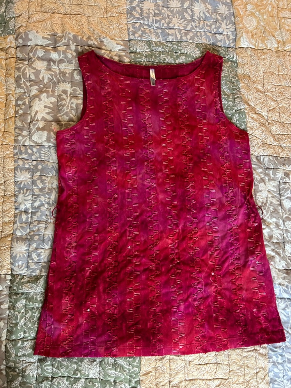 White Stag Hot Pink Textured Sleeveless Top